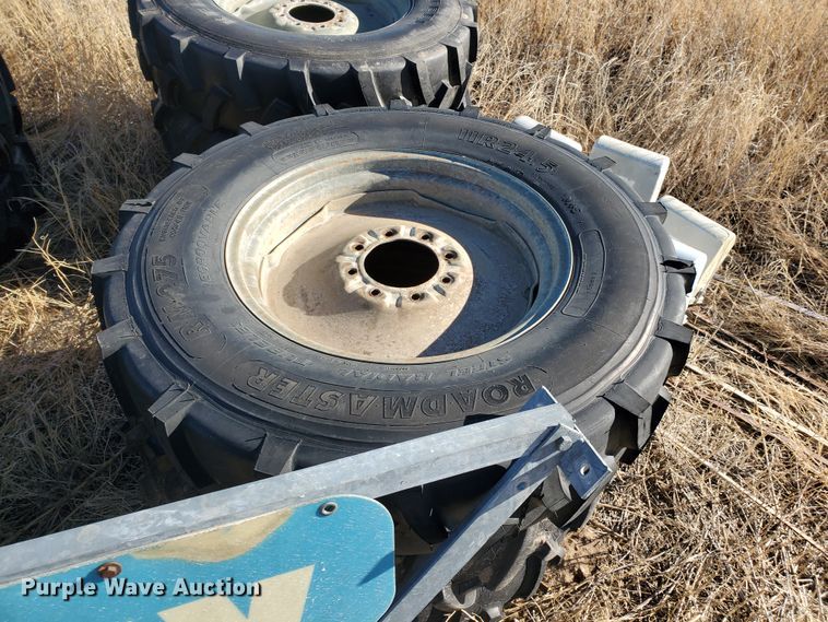 image for item HW9576 Valley 8000 irrigation pivot