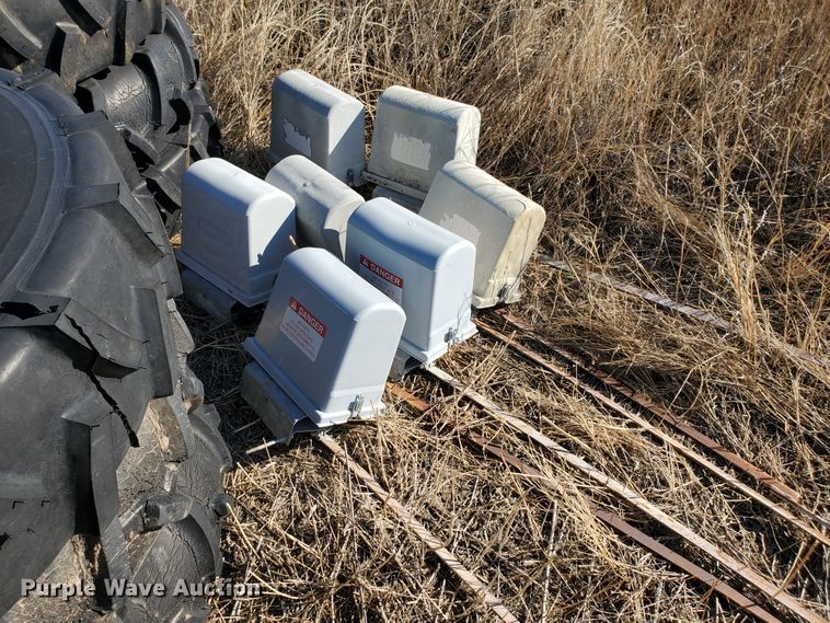 image for item HW9576 Valley 8000 irrigation pivot