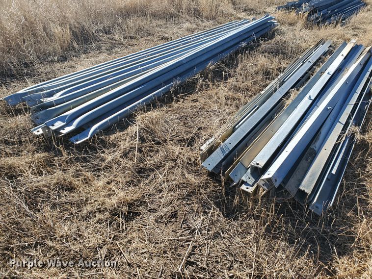 image for item HW9576 Valley 8000 irrigation pivot