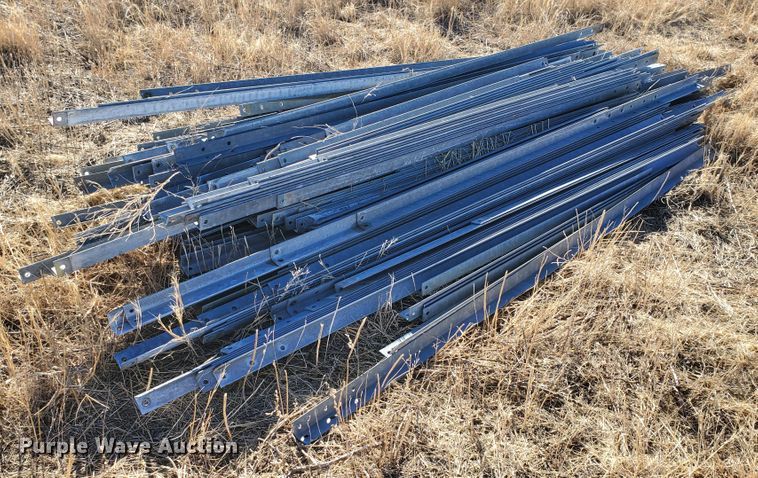 image for item HW9576 Valley 8000 irrigation pivot