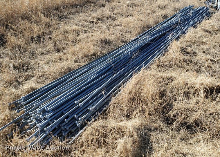 image for item HW9576 Valley 8000 irrigation pivot
