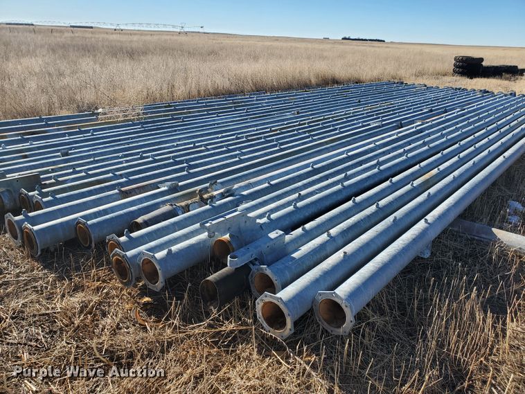 image for item HW9576 Valley 8000 irrigation pivot