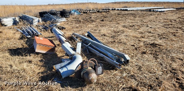 image for item HW9578 Valley 6000 irrigation pivot