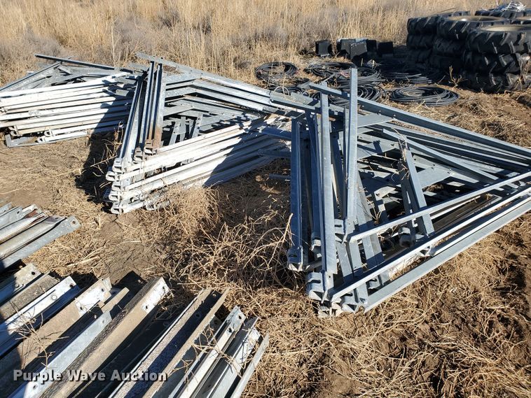 image for item HW9578 Valley 6000 irrigation pivot