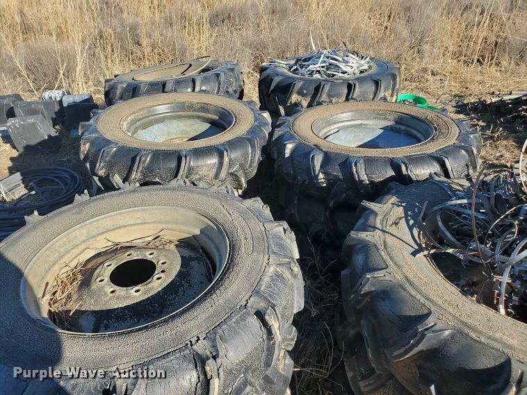image for item HW9578 Valley 6000 irrigation pivot