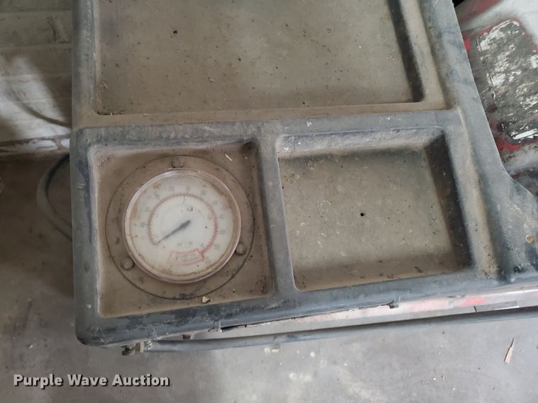 image for item HW9580 Coats 4050A tire machine