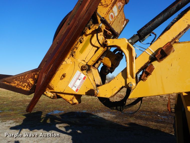 image for item HX9052 2009 John Deere 6430  MFWD tractor