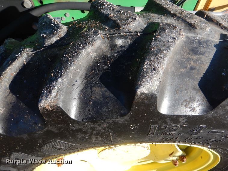 image for item HX9052 2009 John Deere 6430  MFWD tractor