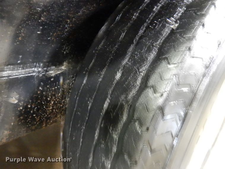 image for item HX9516 2013 Thunder Creek fuel tank trailer