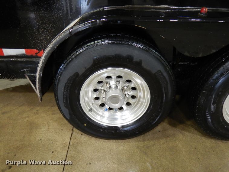 image for item HX9516 2013 Thunder Creek fuel tank trailer