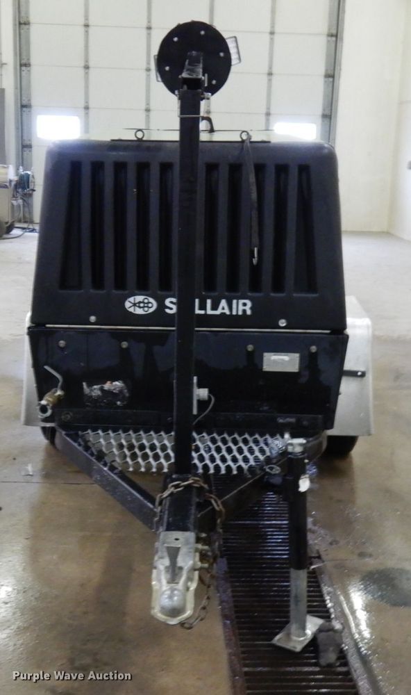 image for item HX9518 Sullair 185DPQJD  air compressor