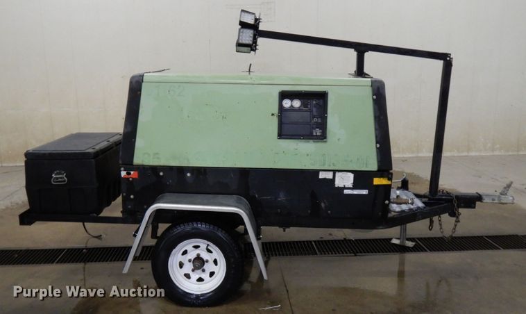 image for item HX9518 Sullair 185DPQJD  air compressor