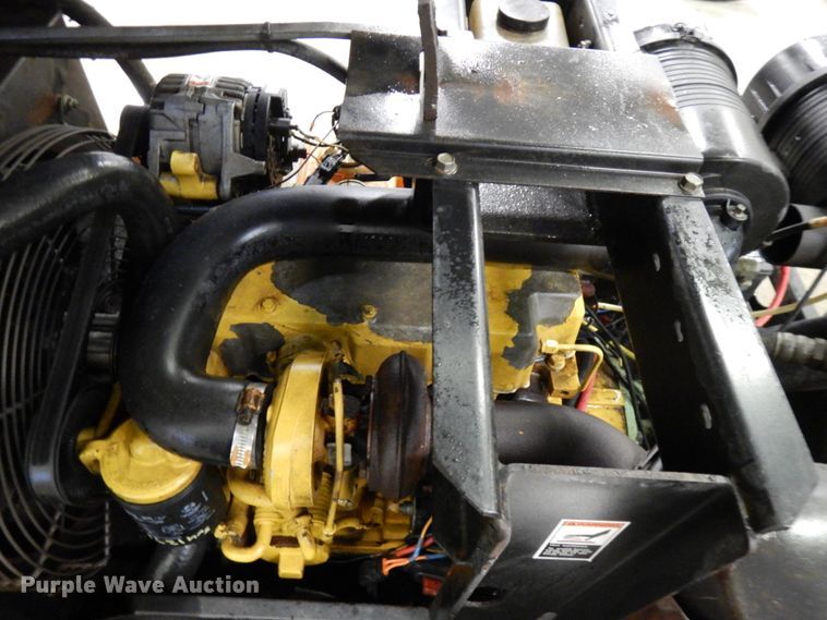 image for item HX9518 Sullair 185DPQJD  air compressor