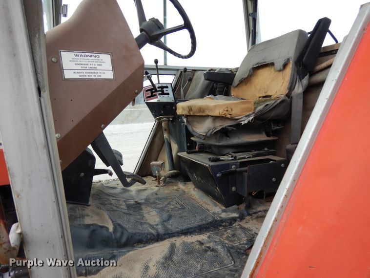 image for item HX9525 1985 Massey-Ferguson 3545  tractor