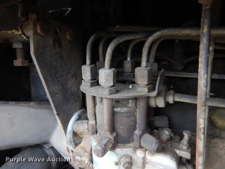 image for item HX9525 1985 Massey-Ferguson 3545  tractor