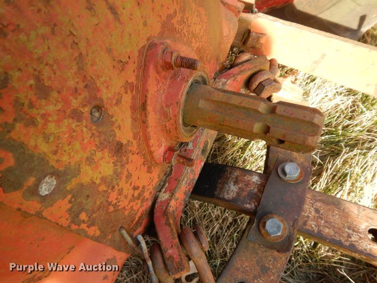 image for item IG9080 International Harvester 444  tractor