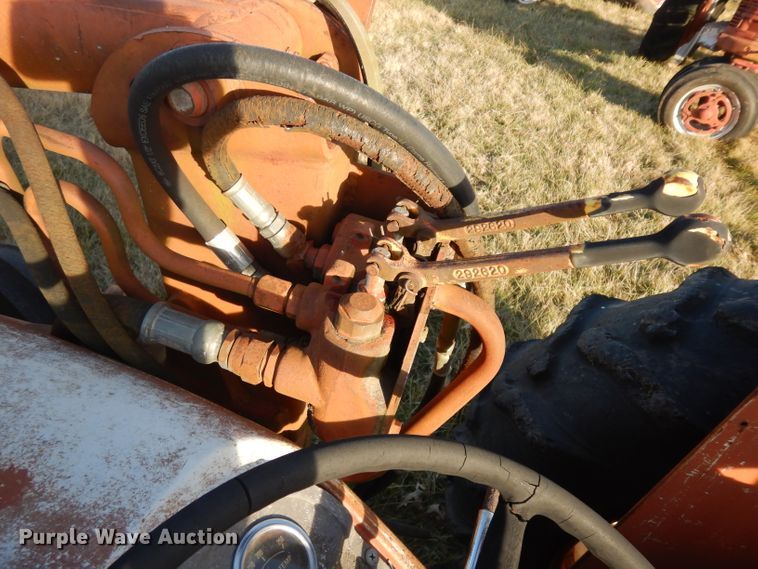 image for item IG9080 International Harvester 444  tractor