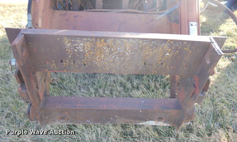 image for item IG9080 International Harvester 444  tractor