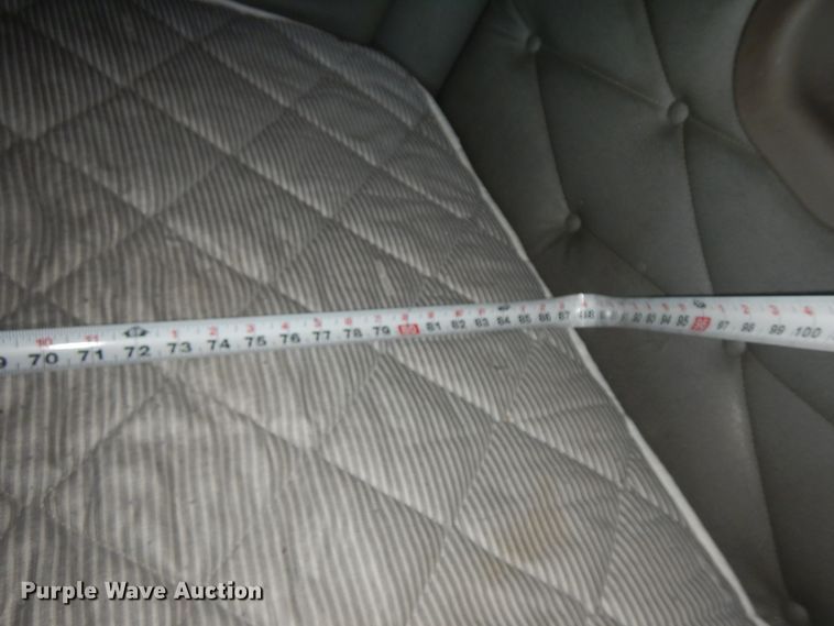 image for item DF6738 2009 Freightliner Cascadia  semi truck