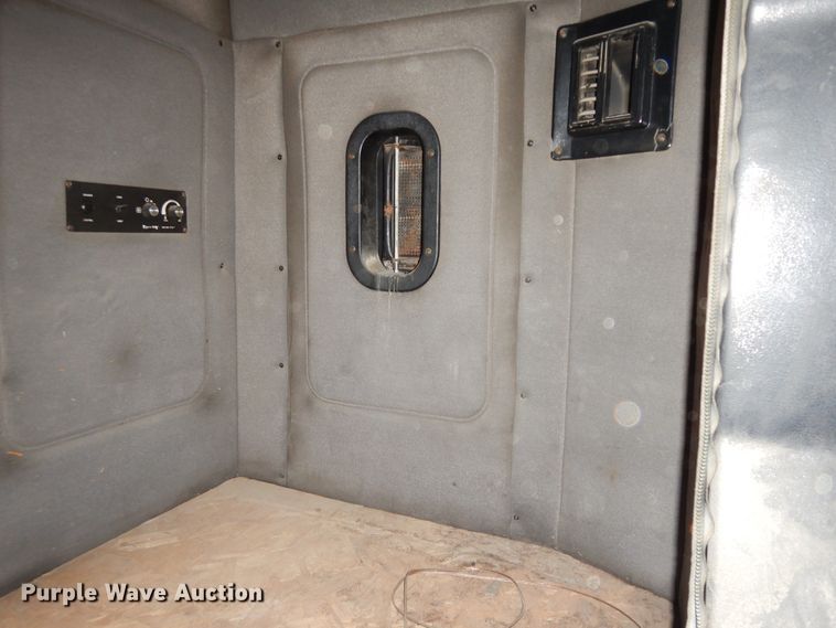 image for item DF6744 1991 Mack CH613  truck tractor