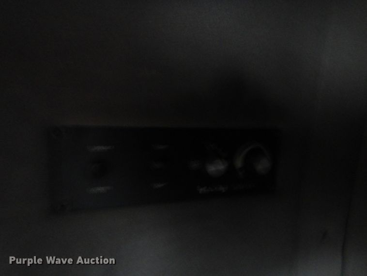 image for item DF6744 1991 Mack CH613  truck tractor