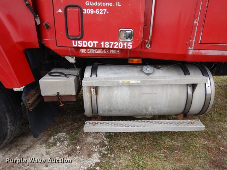 image for item DF6744 1991 Mack CH613  truck tractor