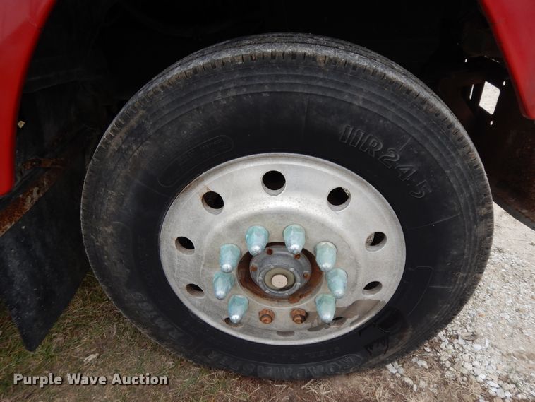 image for item DF6744 1991 Mack CH613  truck tractor