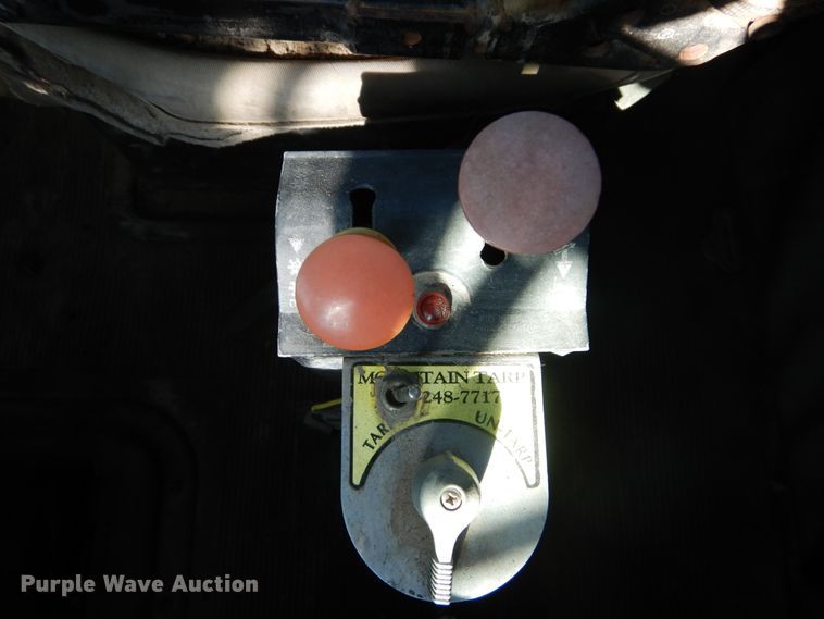 image for item DI1006 1988 Peterbilt 379  semi truck