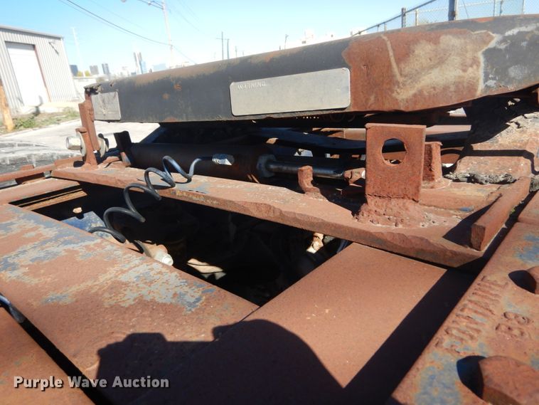 image for item DI1006 1988 Peterbilt 379  semi truck