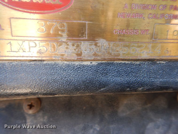 image for item DI1006 1988 Peterbilt 379  semi truck