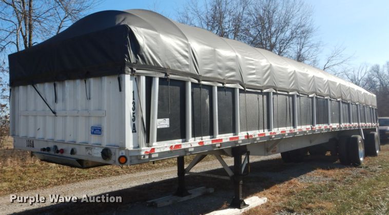 image for item DI1081 2006 Reitnouer Max Miser flatbed trailer