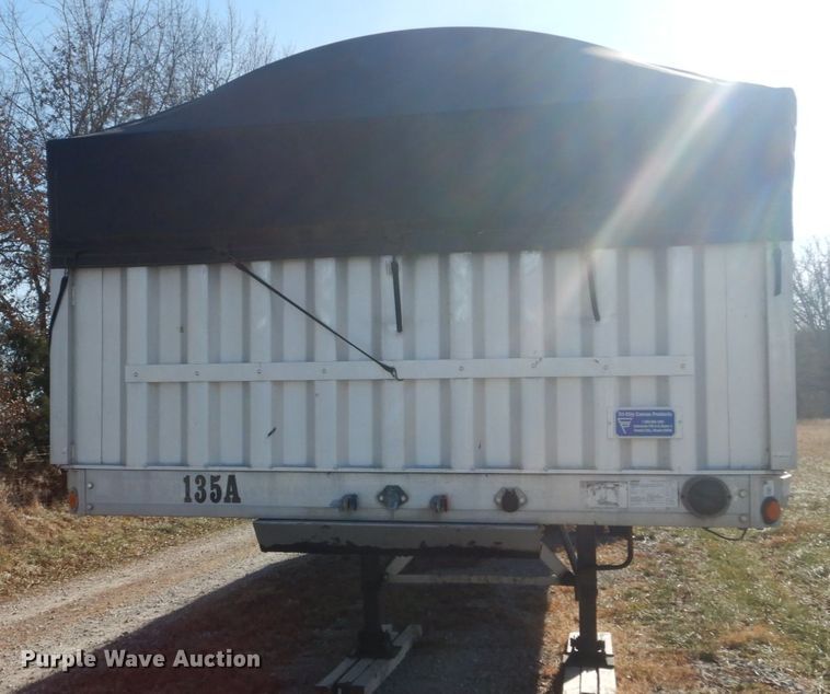 image for item DI1081 2006 Reitnouer Max Miser flatbed trailer