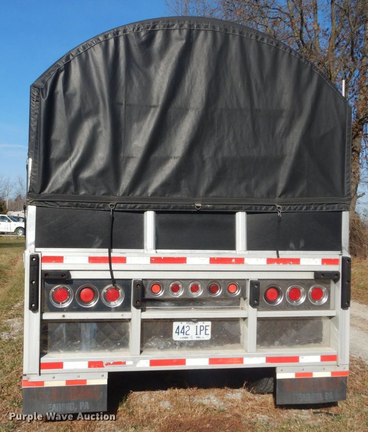 image for item DI1081 2006 Reitnouer Max Miser flatbed trailer