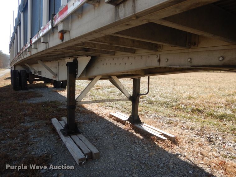 image for item DI1081 2006 Reitnouer Max Miser flatbed trailer