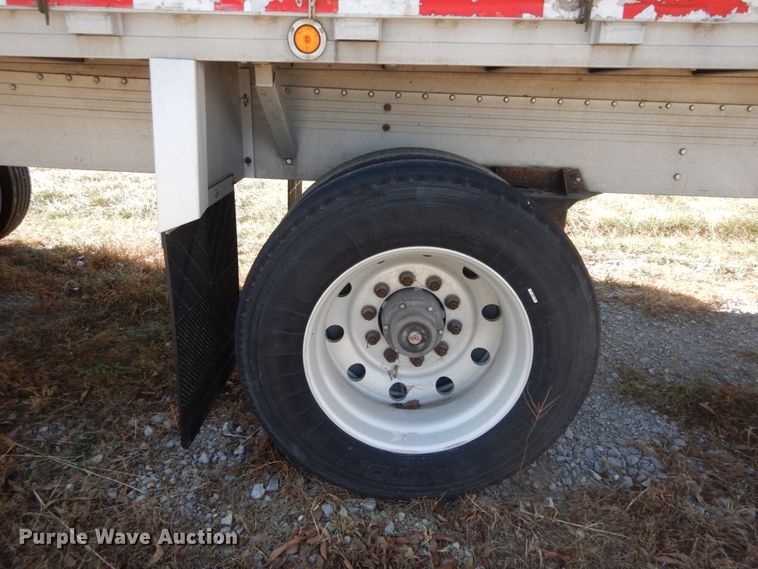 image for item DI1081 2006 Reitnouer Max Miser flatbed trailer