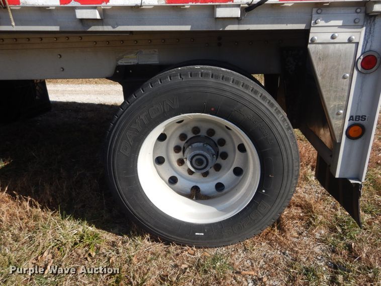 image for item DI1081 2006 Reitnouer Max Miser flatbed trailer