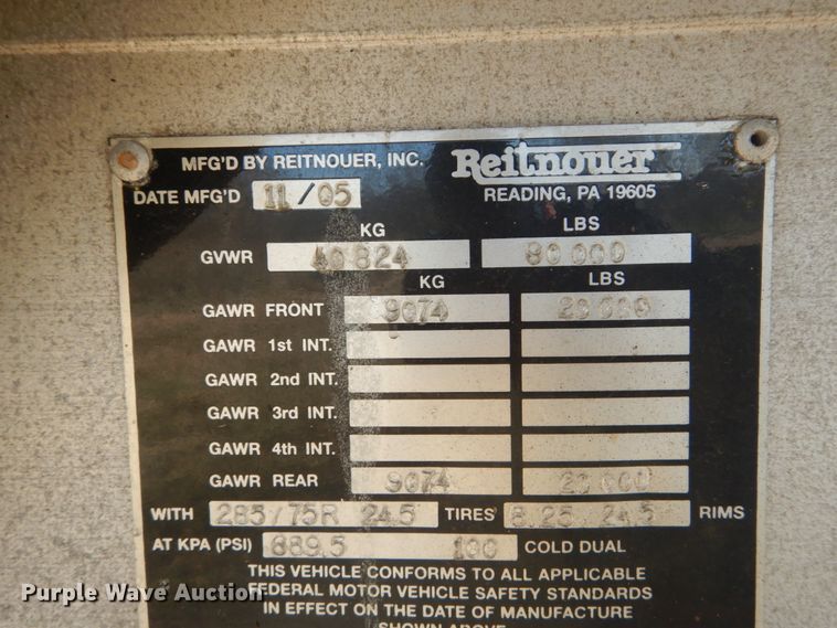 image for item DI1081 2006 Reitnouer Max Miser flatbed trailer