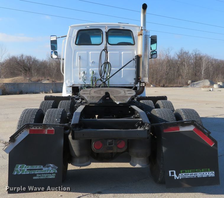 image for item DI3986 2007 Sterling A-Line  semi truck