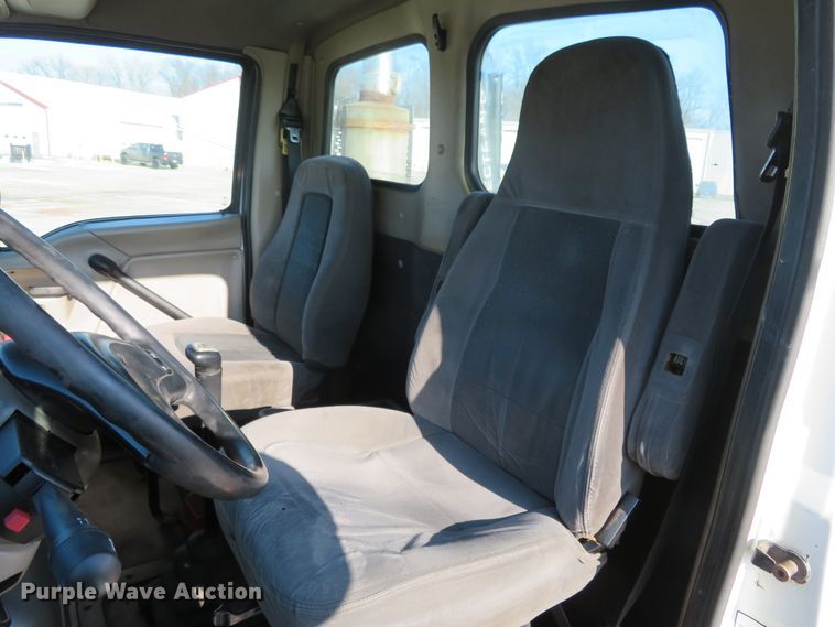 image for item DI3986 2007 Sterling A-Line  semi truck