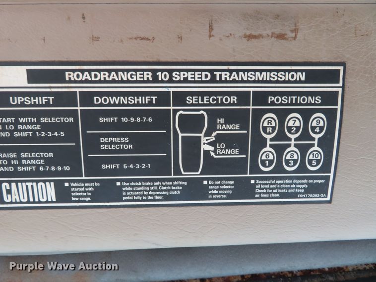 image for item DI3986 2007 Sterling A-Line  semi truck