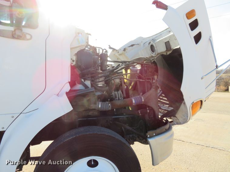 image for item DI3986 2007 Sterling A-Line  semi truck