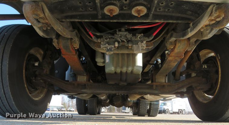 image for item DI3986 2007 Sterling A-Line  semi truck