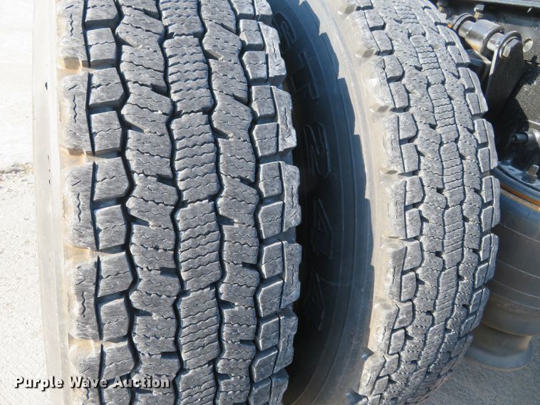 image for item DI3986 2007 Sterling A-Line  semi truck