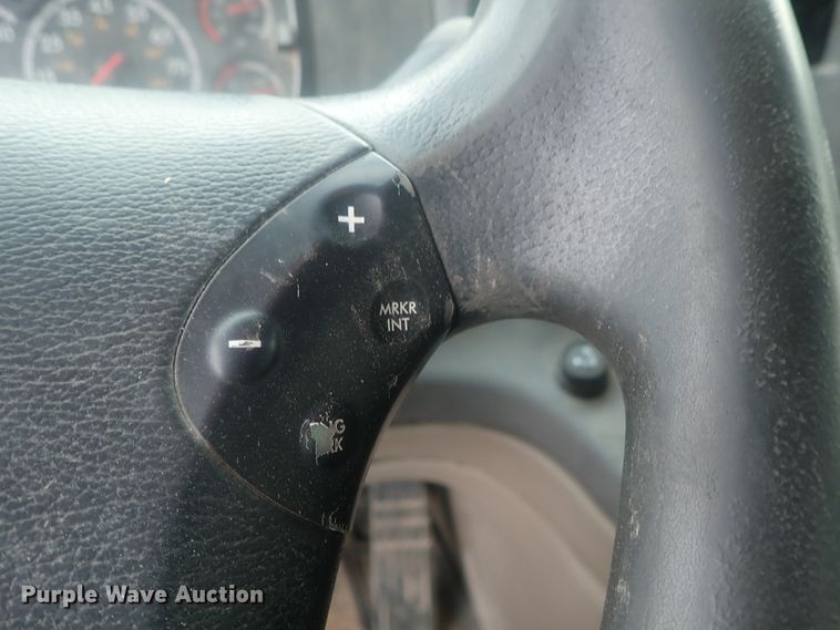 image for item DI7493 2009 Freightliner Cascadia  semi truck