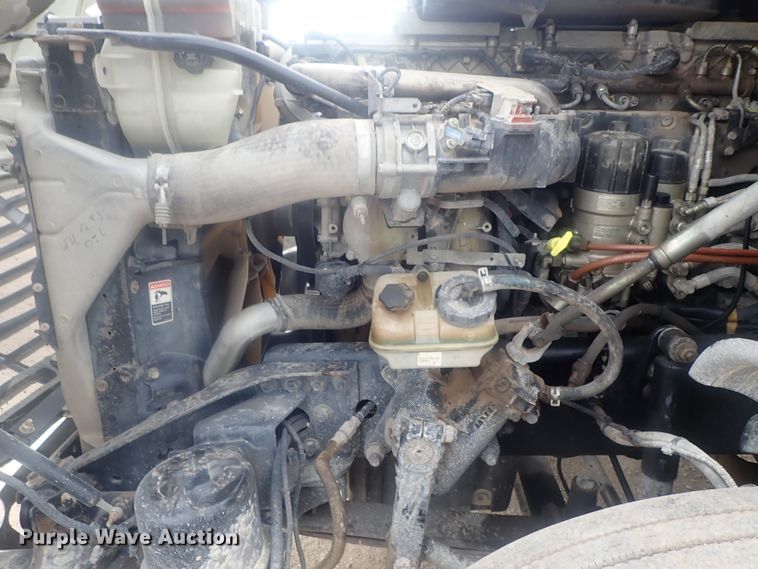 image for item DI7493 2009 Freightliner Cascadia  semi truck