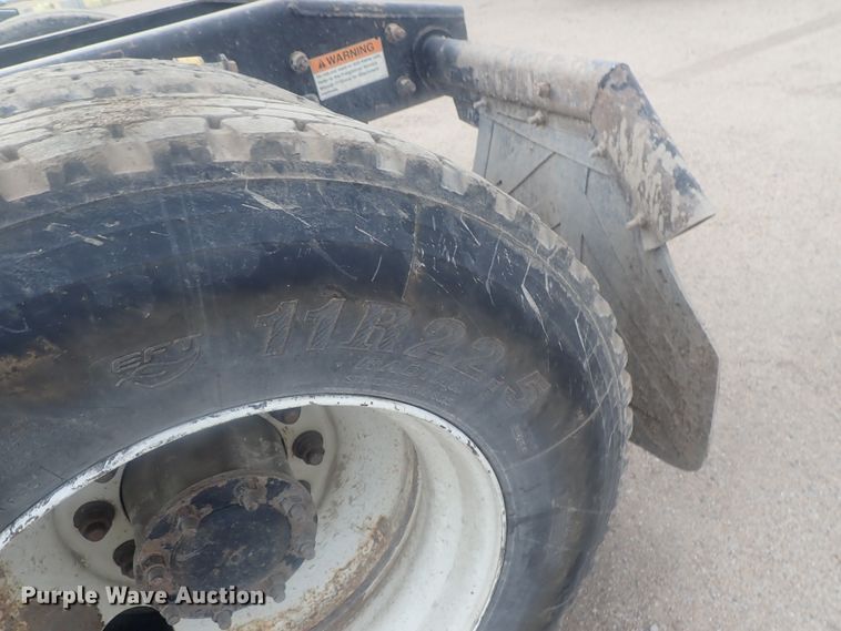 image for item DI7493 2009 Freightliner Cascadia  semi truck