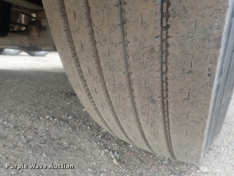 image for item DI7493 2009 Freightliner Cascadia  semi truck