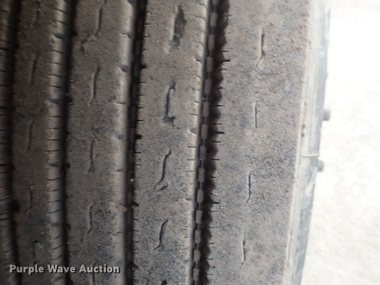 image for item DI7493 2009 Freightliner Cascadia  semi truck