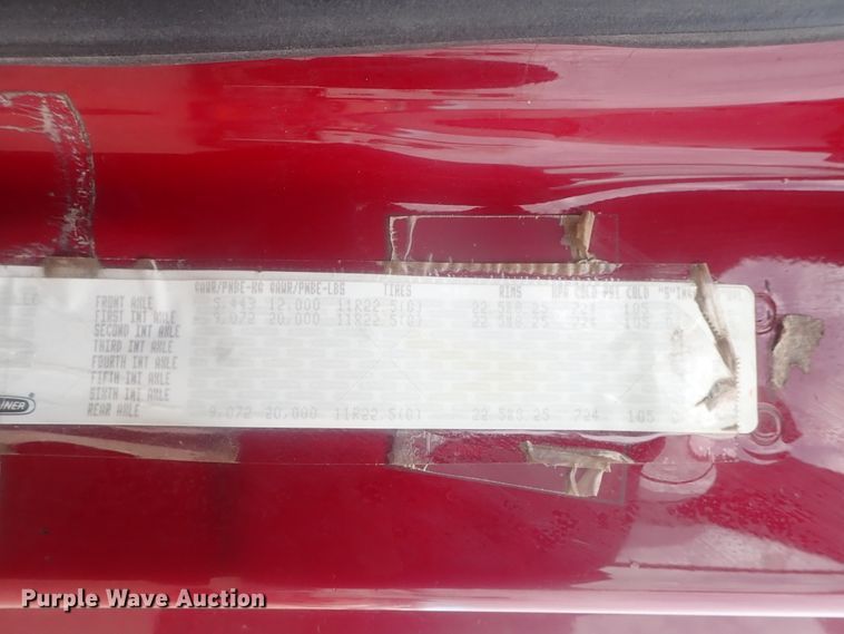 image for item DI7494 2010 Freightliner Cascadia  semi truck