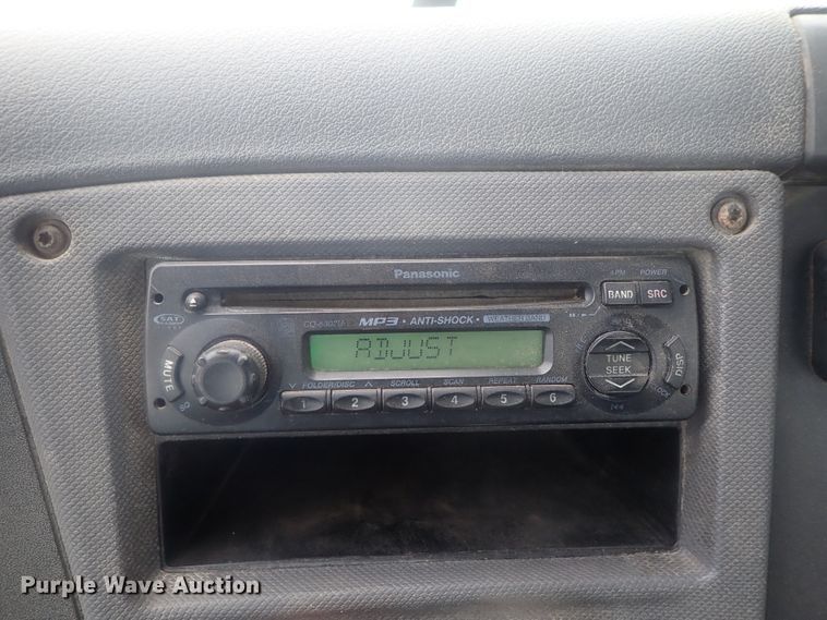 image for item DI7494 2010 Freightliner Cascadia  semi truck